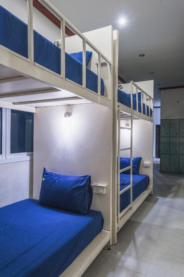 Escape Divers - Jungle Hostel And Dive Centre Тау Экстерьер фото
